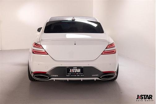 2023 Genesis G70 3.3T RWD