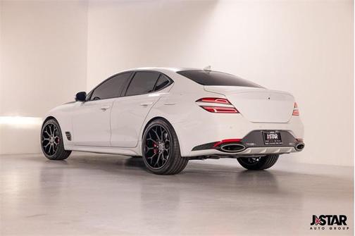 2023 Genesis G70 3.3T RWD