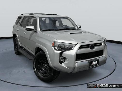 Classic Silver Metallic 2024 Toyota 4Runner TRD Off Road Premium