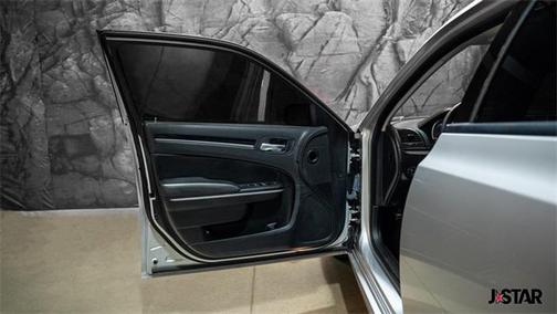2023 Chrysler 300 Touring