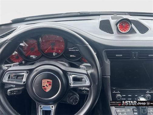 2019 Porsche 911 Carrera 4 GTS