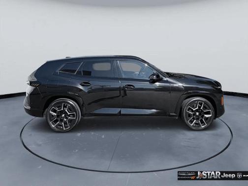 Black Sapphire Metallic 2023 BMW XM Base