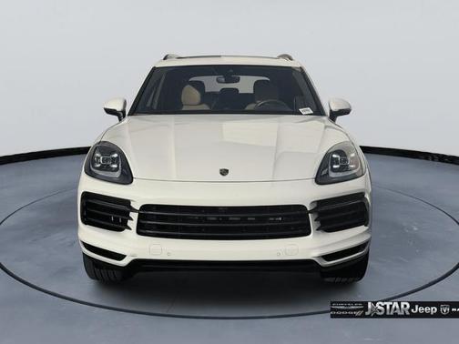 2023 Porsche Cayenne Platinum Edition
