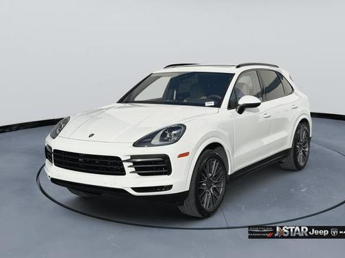 2023 Porsche Cayenne Platinum Edition
