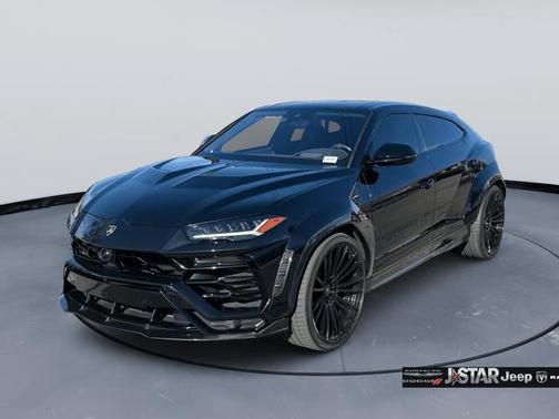 2021 Lamborghini Urus Graphite Capsule