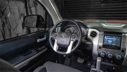 2017 Toyota Tundra SR5