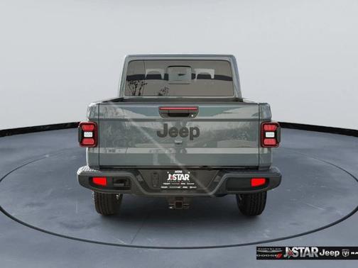 Anvil Clearcoat 2026 Jeep Gladiator Sport S