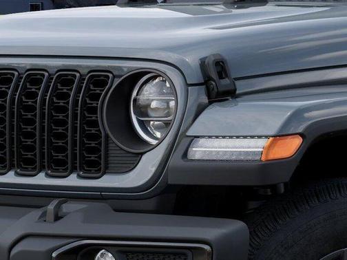 Anvil Clearcoat 2026 Jeep Gladiator Sport S