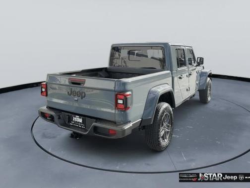 Anvil Clearcoat 2026 Jeep Gladiator Sport S