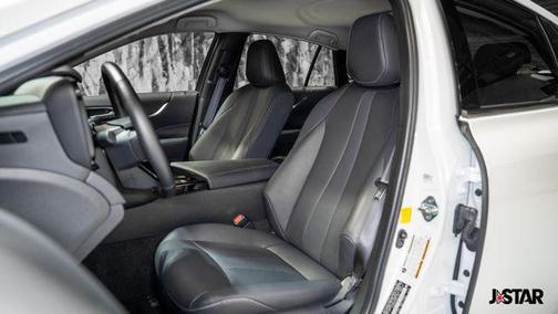 2024 Toyota Mirai Base