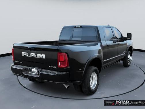 Diamond Black Crystal Pearlcoat 2026 RAM 3500 Limited Mega Cab 4x4 6'4' Box