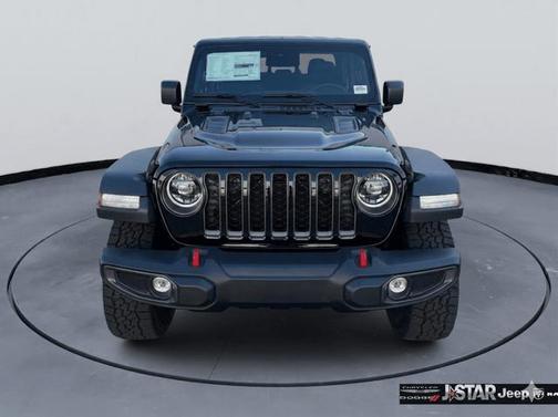 Black Clearcoat 2026 Jeep Gladiator Rubicon