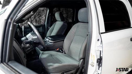 2024 RAM 2500 Tradesman Crew Cab 4x4 6'4' Box