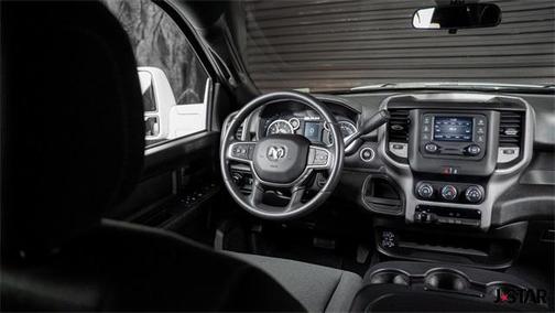 2024 RAM 2500 Tradesman Crew Cab 4x4 6'4' Box