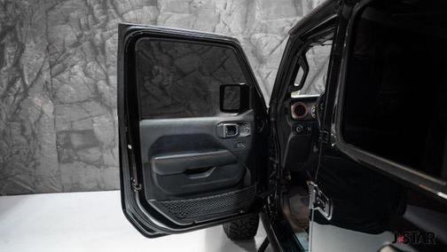 2023 Jeep Gladiator Mojave 4x4