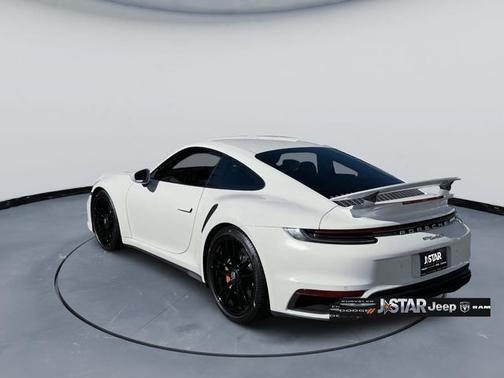 2024 Porsche 911 Turbo S