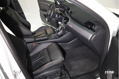 2023 Audi Q3 45 S line Premium Plus