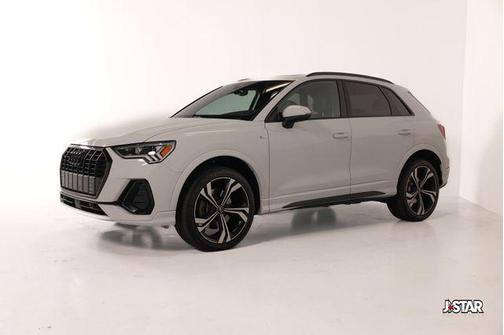2023 Audi Q3 45 S line Premium Plus
