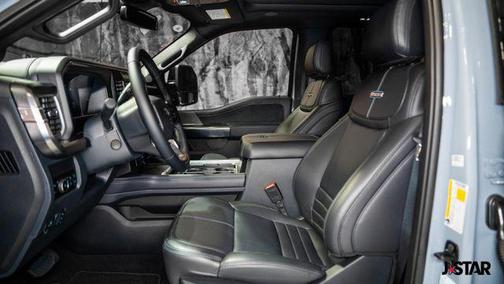 2025 Ford F-450 Platinum