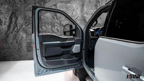 2025 Ford F-450 Platinum