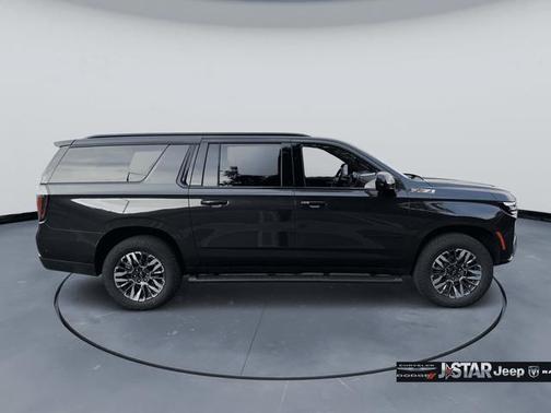 2025 Chevrolet Suburban 4WD Z71