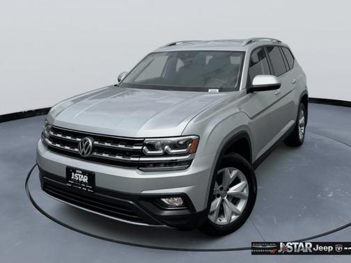 Reflex Silver Metallic 2018 Volkswagen Atlas 3.6L SE