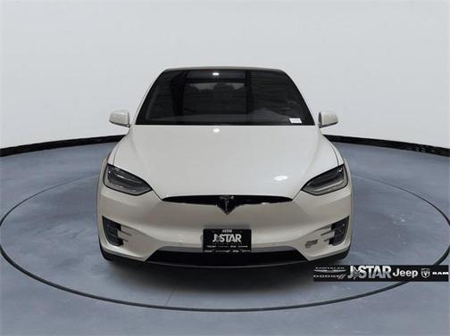 2019 Tesla Model X 