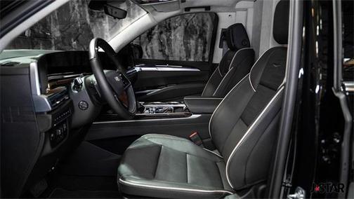 2025 Cadillac Escalade ESV Premium Luxury