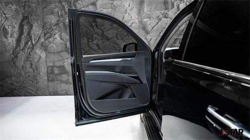 2025 Cadillac Escalade ESV Premium Luxury