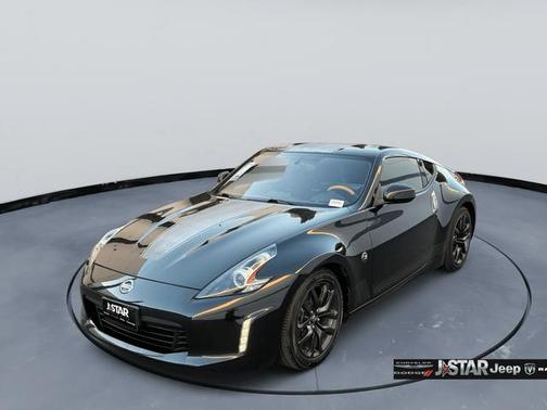 2019 Nissan 370Z Base