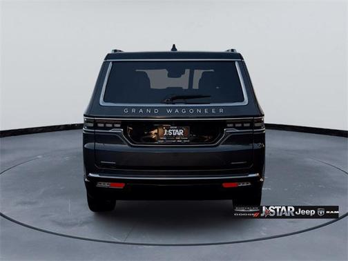 2022 Jeep Grand Wagoneer Series II 4x4
