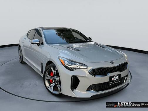 Ceramic Silver 2019 Kia Stinger GT2