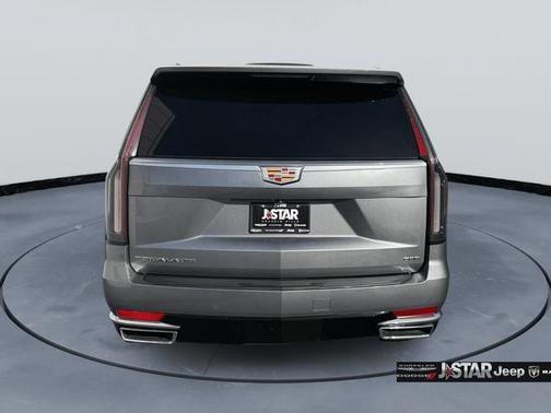 2022 Cadillac Escalade Luxury