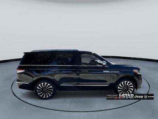 2024 Lincoln Navigator Black Label