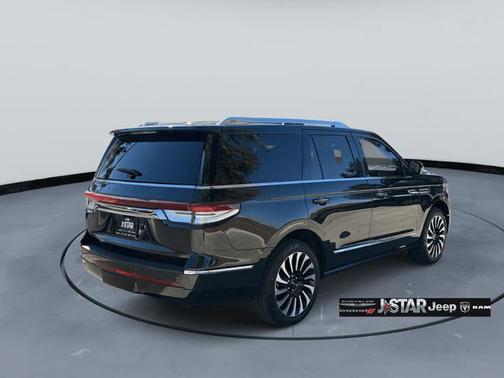 2024 Lincoln Navigator Black Label