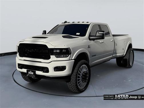 2024 RAM 3500 Limited Crew Cab 4x4 8' Box