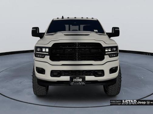 2024 RAM 3500 Limited Crew Cab 4x4 8' Box