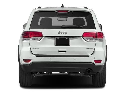 Brilliant Black Crystal Pearlcoat 2016 Jeep Grand Cherokee Laredo