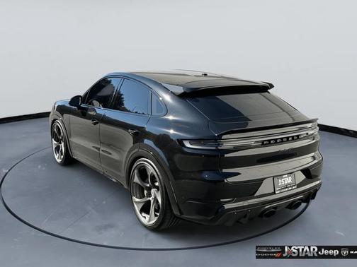 2024 Porsche Cayenne Turbo GT