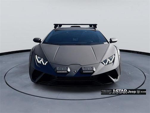 2024 Lamborghini Huracan Sterrato Base
