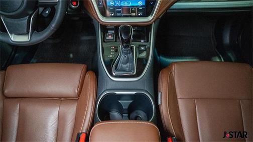 2022 Subaru Outback Touring XT