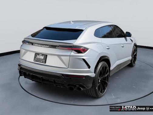 Silver 2022 Lamborghini Urus
