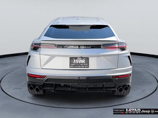 Silver 2022 Lamborghini Urus