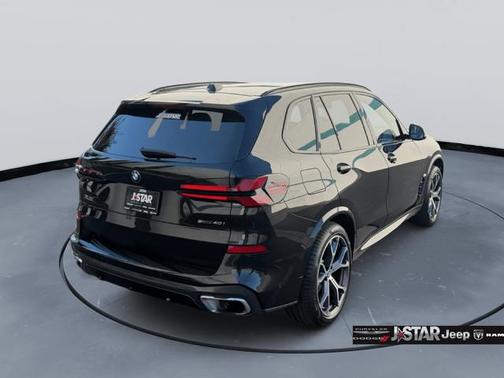 Black Sapphire Metallic 2024 BMW X5 sDrive40i