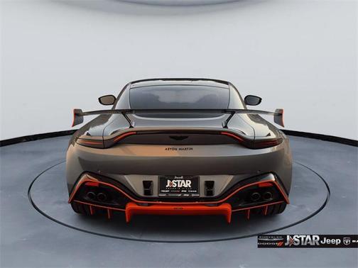 2019 Aston Martin Vantage Base