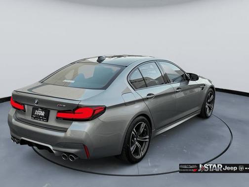 2022 BMW M5 Base