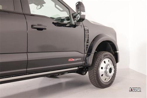 2026 Ford F-450 Platinum