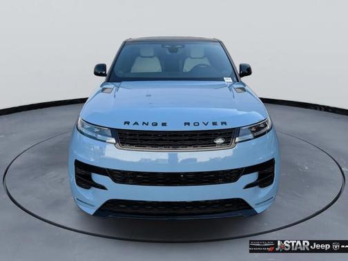 Fuji White 2025 Land Rover Range Rover Sport SE