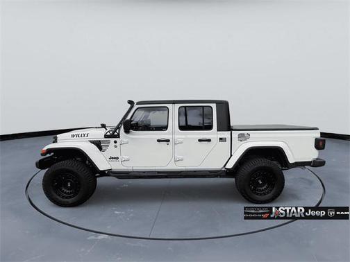 2023 Jeep Gladiator Willys 4x4