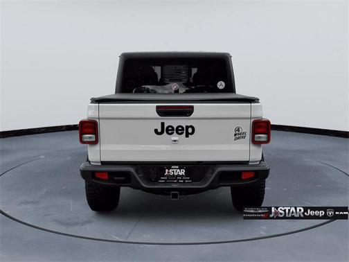 2023 Jeep Gladiator Willys 4x4